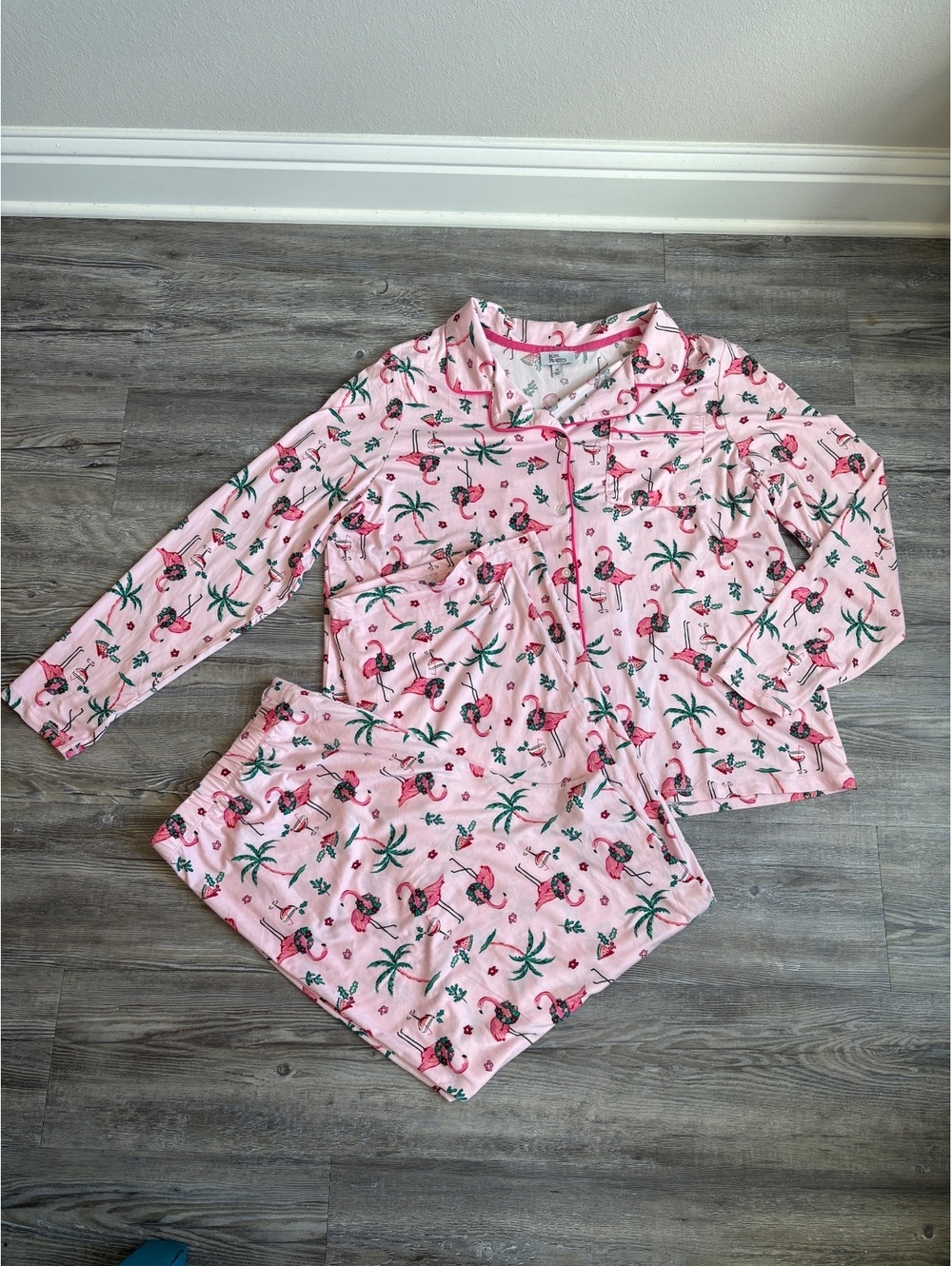 Kim Rogers Intimates Women’s XL Tropical Christmas Flamingo Pajama Set very Soft
